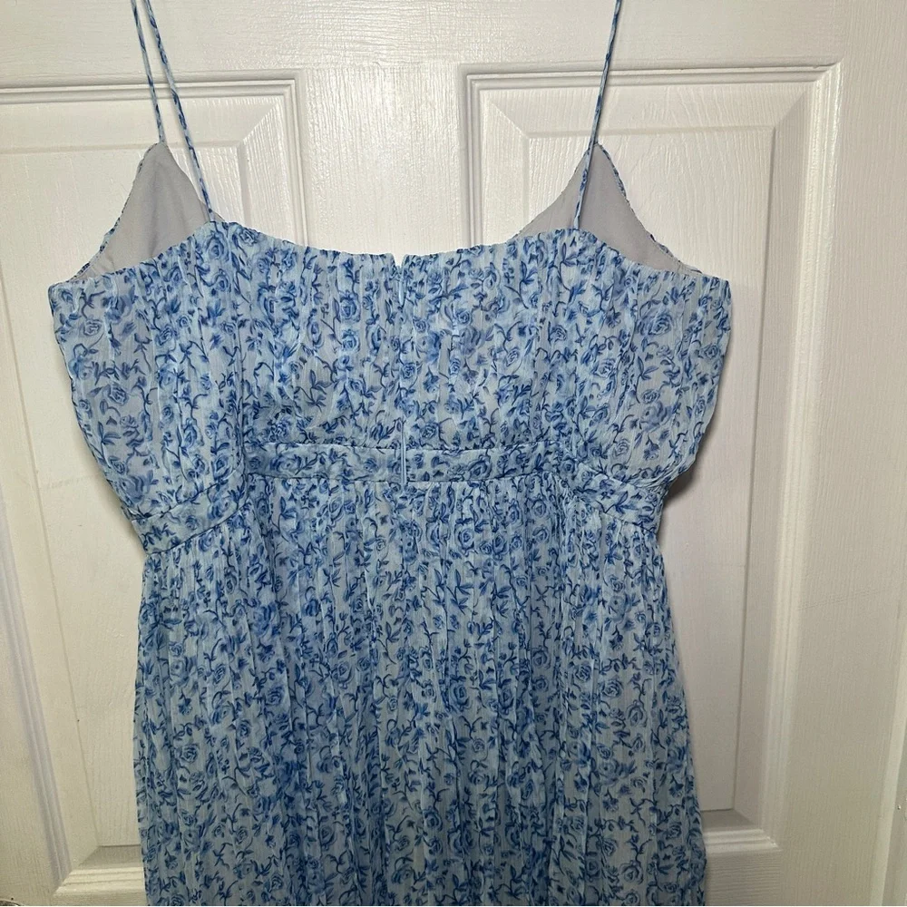 Sachin + Babi Rose Dress Dusty Blue Floral Print - Picture 8 of 10